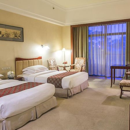 Phoenix Hotel Wuyi Jiangmen Dış mekan fotoğraf