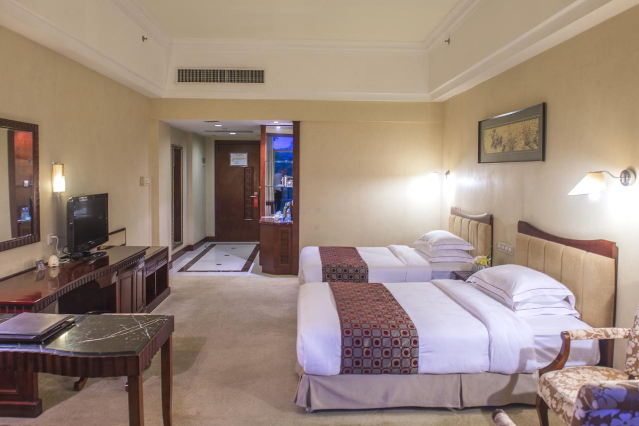 Phoenix Hotel Wuyi Jiangmen Dış mekan fotoğraf