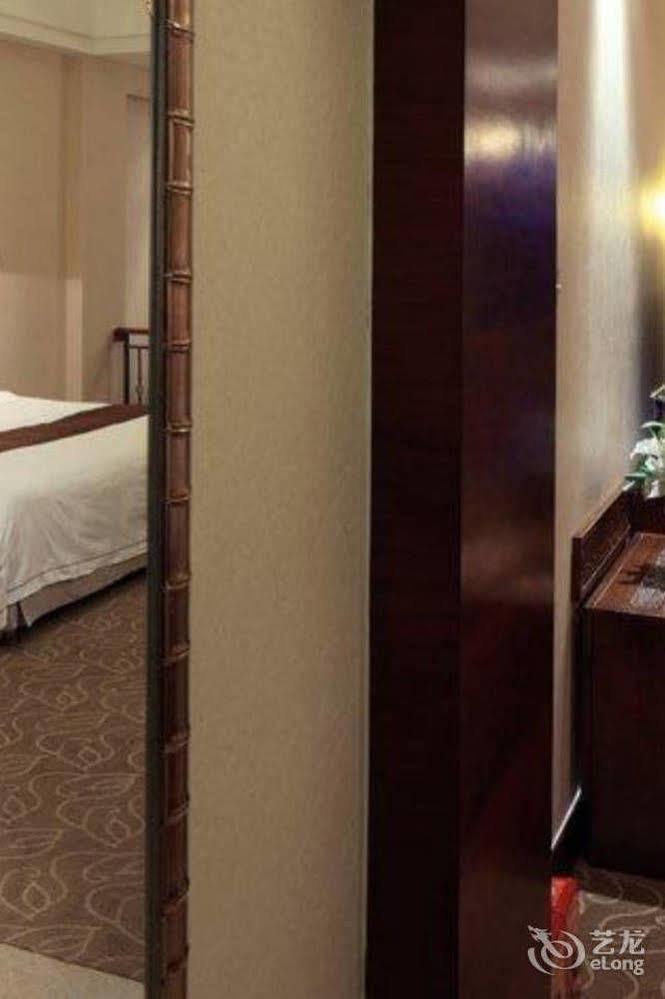 Phoenix Hotel Wuyi Jiangmen Dış mekan fotoğraf